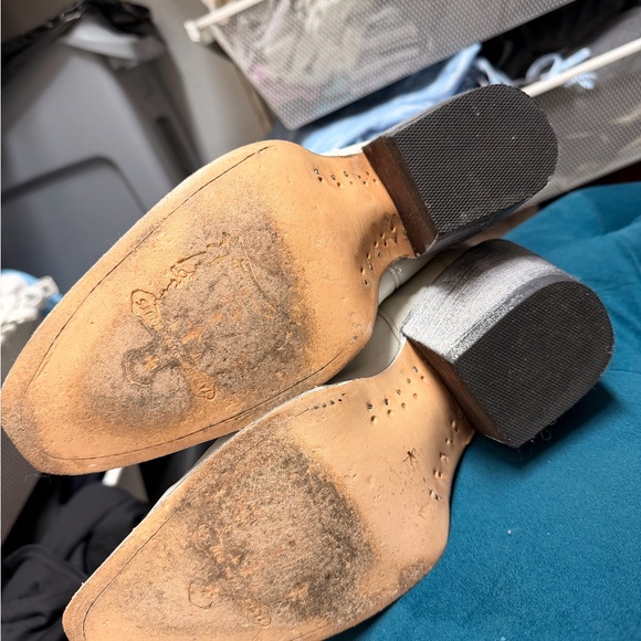 Chic Cream Embroidered Cowgirl Boots - Picture 4 of 7